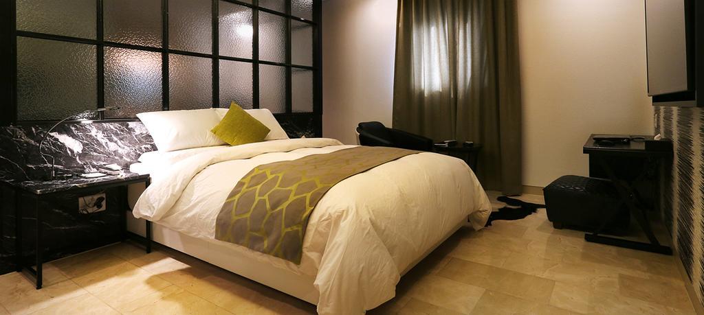 Circle Hotel Incheon Extérieur photo