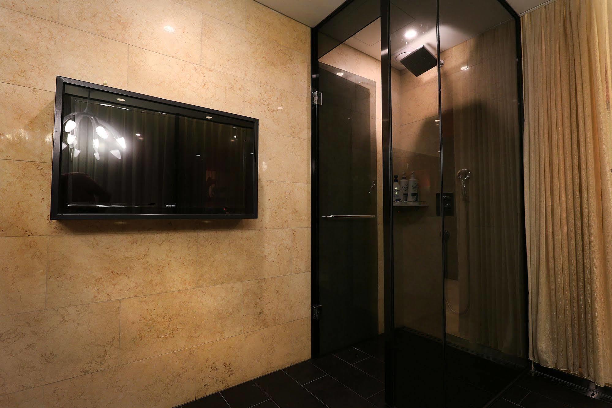 Circle Hotel Incheon Extérieur photo